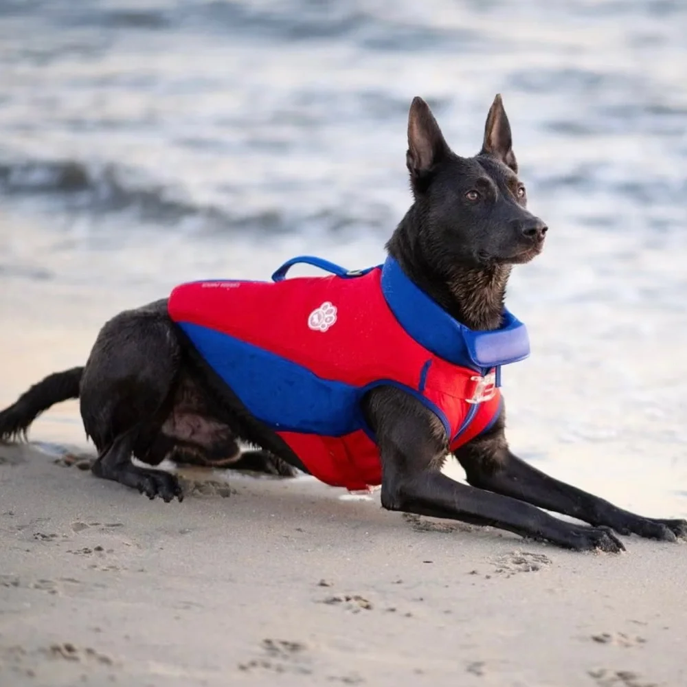 Canada Pooch High Tide Life Dog Jacket - Red/Blue - Size 10